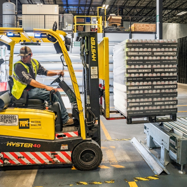 Supply Chain Vehicles and trucks diesel fuel doorstep delivery from Gofuel