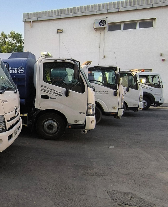 Diesel fuel delivery trucks image of gofuel in the terminal